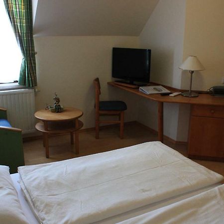 Gasthof Weinzettl Hotel Apetlon Eksteriør billede