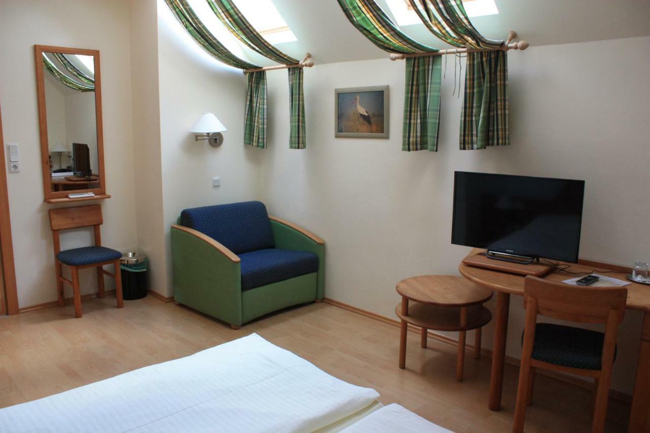 Gasthof Weinzettl Hotel Apetlon Eksteriør billede